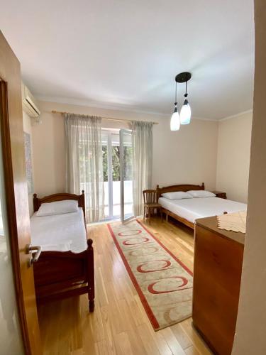 Your tidy & affordable base in Tiranë!