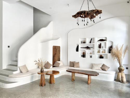 Posezení v ubytování La Grotta Hotel - Phu Quoc Emerald Bay