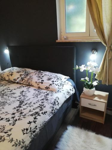 Apartments Poretti for 2,in Center Parking Free in the yard,6 min beach walk
