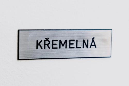 a sign with the word keratea on a wall at ŠUMAVSKÝ DVŮR in Sušice