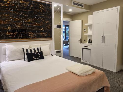 فندق ميا باريه