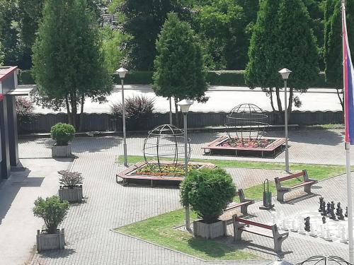 Zahrada ubytování Apartman Radanović