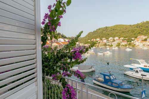 Gallery image of Bugenvilija apartment in Brna