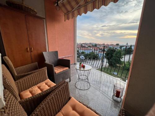 Lungo Mare Apartment with Terrace