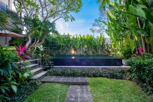 Villa Cocoon – Tropical Comfort with stunning rice field views