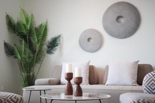 Ruang duduk di Melior Luxury Villas