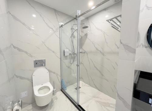 Ένα μπάνιο στο Resident Hotel Gogol