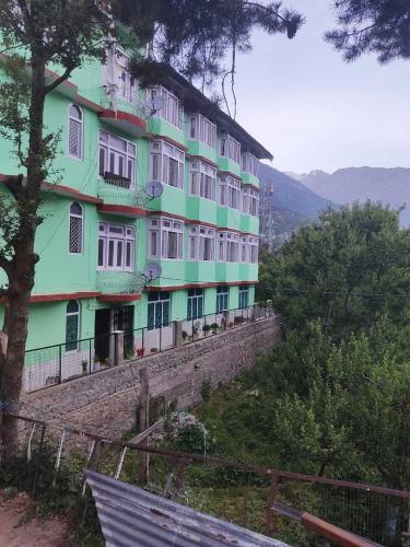 Fotografie z fotogalerie ubytování Hotel O Apple Resort v destinaci Kalpa
