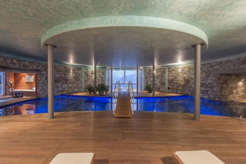 Luxury Turm Chalet – Photos 4
