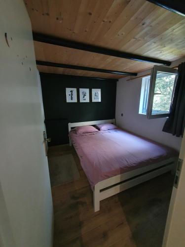 Niko apartment