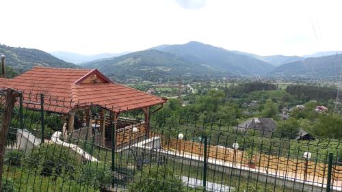 General mountain view o mountain view na kinunan mula sa villa