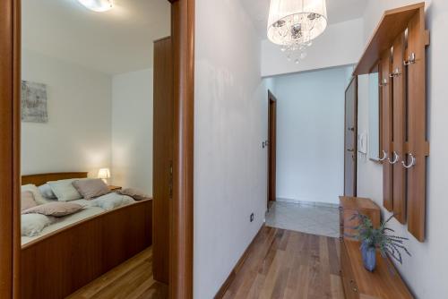 Apartment Split Karoglan