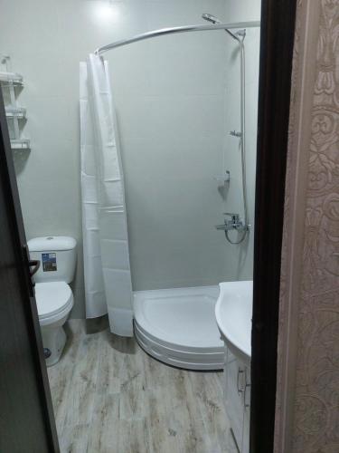 Kúpeľňa v ubytovaní Kobuleti Rezidens Studio apartament Giorgi