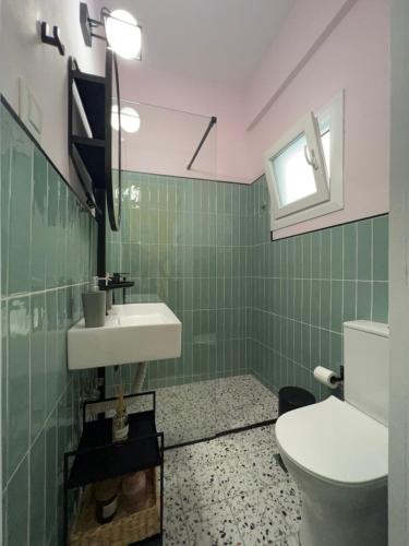Funky Central Apt