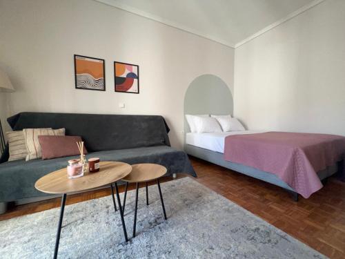 Funky Central Apt