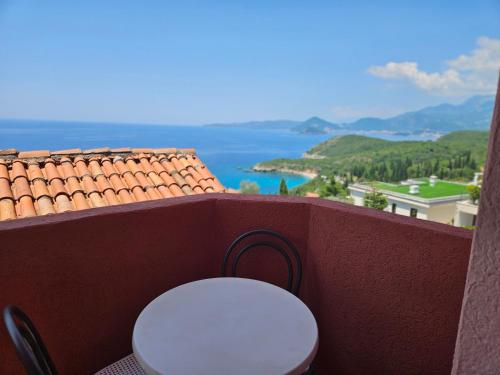 Gallery image of Apartments Drobni Pijesak in Petrovac na Moru