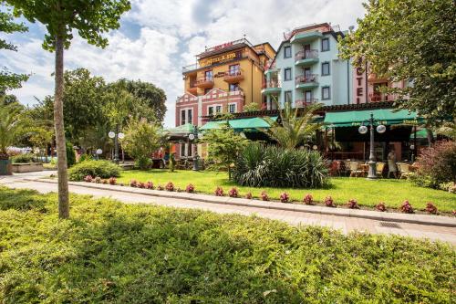 Galeriebild der Unterkunft Saint George Hotel & Medical Spa in Pomorie