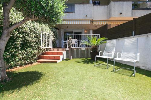 UHC MAR I CEL FAMILY COMPLEX