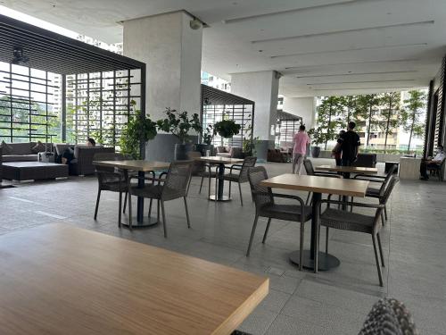 Εστιατόριο ή άλλο μέρος για φαγητό στο One Bukit Ceylon by Home Suites
