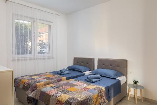 Apartment Why Not