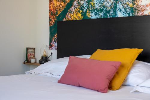 PWS - Sunny modern flat near Juan Les Pins Pinede & beach - Terrace & AC! photo 13