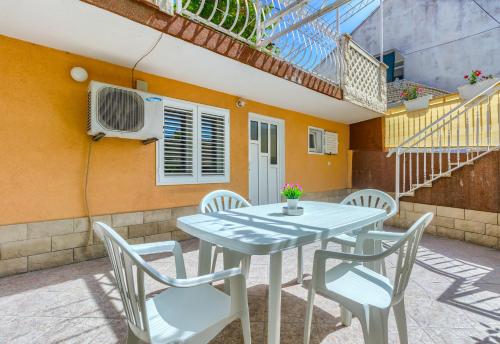 Apartman Adriana
