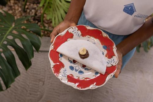 Đồ ăn tại/gần nhà khách