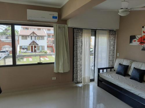 alquilar Edificio Leopardo Villa Gesell en Villa Gesell