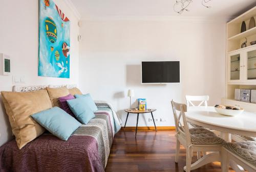 Beautiful & Luxury Apartment centrally-located