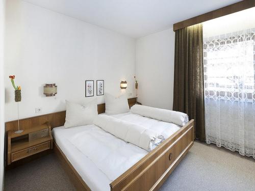 Gallery image of Hotel Garni Bernhard am See in Walchsee
