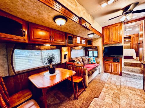Candy's RV – Photos 4