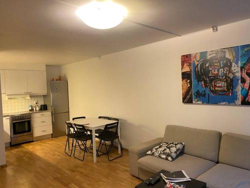 Nhà bếp/bếp nhỏ tại Leilighet midt i Oslo sentrum 2 soverom og stue