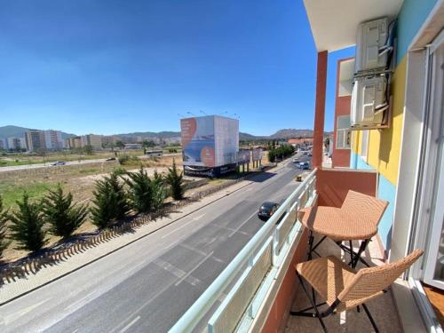 En generel udsigt til bjerge eller udsigt til bjerge taget fra lejligheden