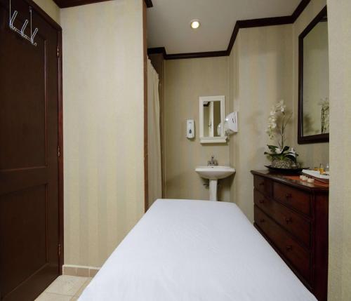 Koupelna v ubytování Hilton Princess San Pedro Sula