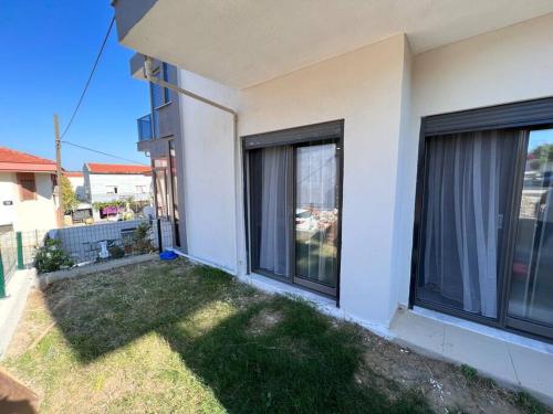 Çeşme’de denize yakın, bahçeli ev