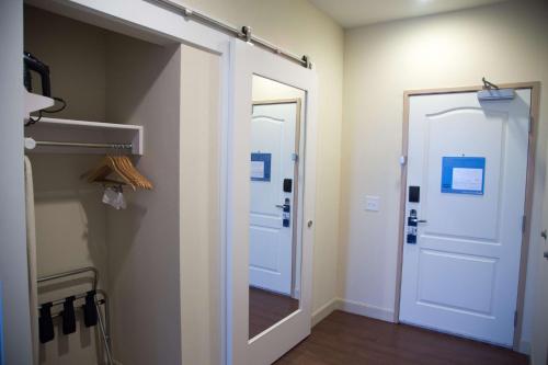 Hampton Inn and Suites by Hilton McKinneyにあるバスルーム