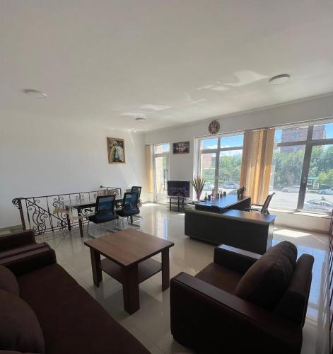 Guest House – Photos 4