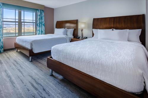 Легло или легла в стая в Hilton Garden Inn Roanoke