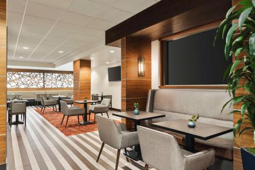 Hampton Inn San Francisco Downtown/Convention Center Image