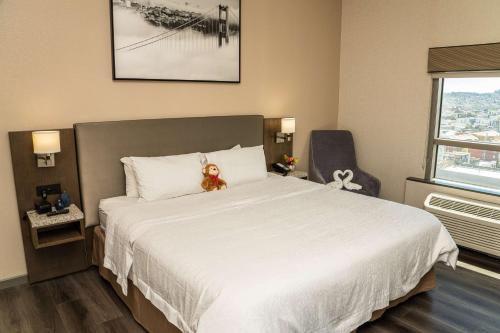 Hampton Inn San Francisco Downtown/Convention Center Image