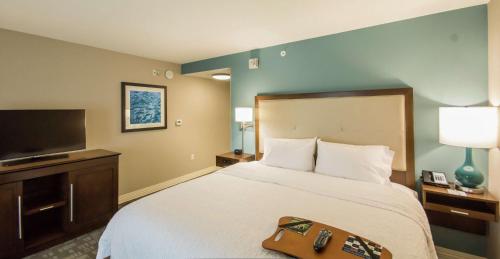 Hampton Inn & Suites Orlando near SeaWorld Image