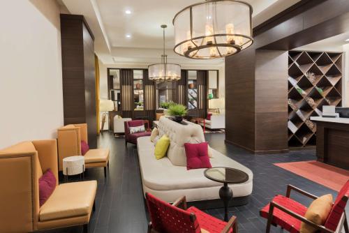 Home2 Suites by Hilton Atlanta Downtown Image