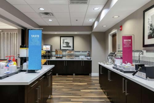 Fotografie z fotogalerie ubytování Hampton Inn Emerson - Lakepoint, Ga v destinaci Cartersville