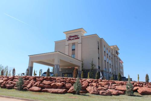 Hampton Inn & Suites Guthrie, OK – Photos 2