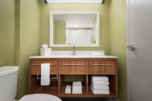 Home2 Suites by Hilton Woodbridge Potomac Mills Image