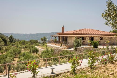 Saint Nicholas Villas 4