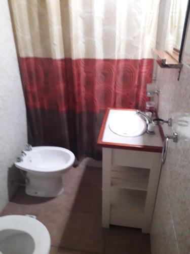 alojamiento Chalecito los cuca Santa Teresita