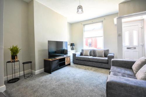 Stay with Alexandra - Free Parking - Free Wifi Superb Location photo 19