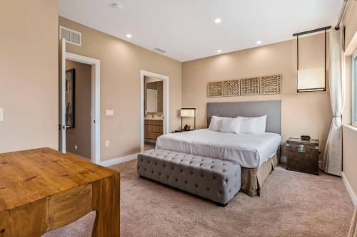 7458 Modern 9 guests 3 suites jacuzzi 8 min Disney photo 34
