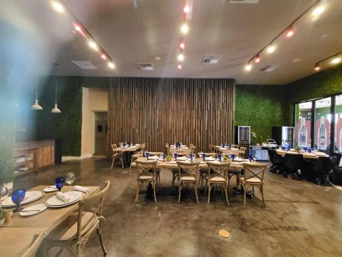 7562 Magic Village 4 suites 8 guests 8 min Disney photo 85